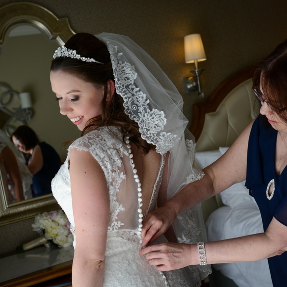 Meet your Posher, Brigitte - Picture 3 of 5